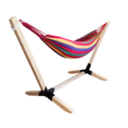 Hamak dwuosobowy na drewnianym stelażu czerwony