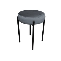 Taboret DIOR z czarnym metalowym stelażem i tapicerowaną welurową, okrągłą szarą siedziskiem.